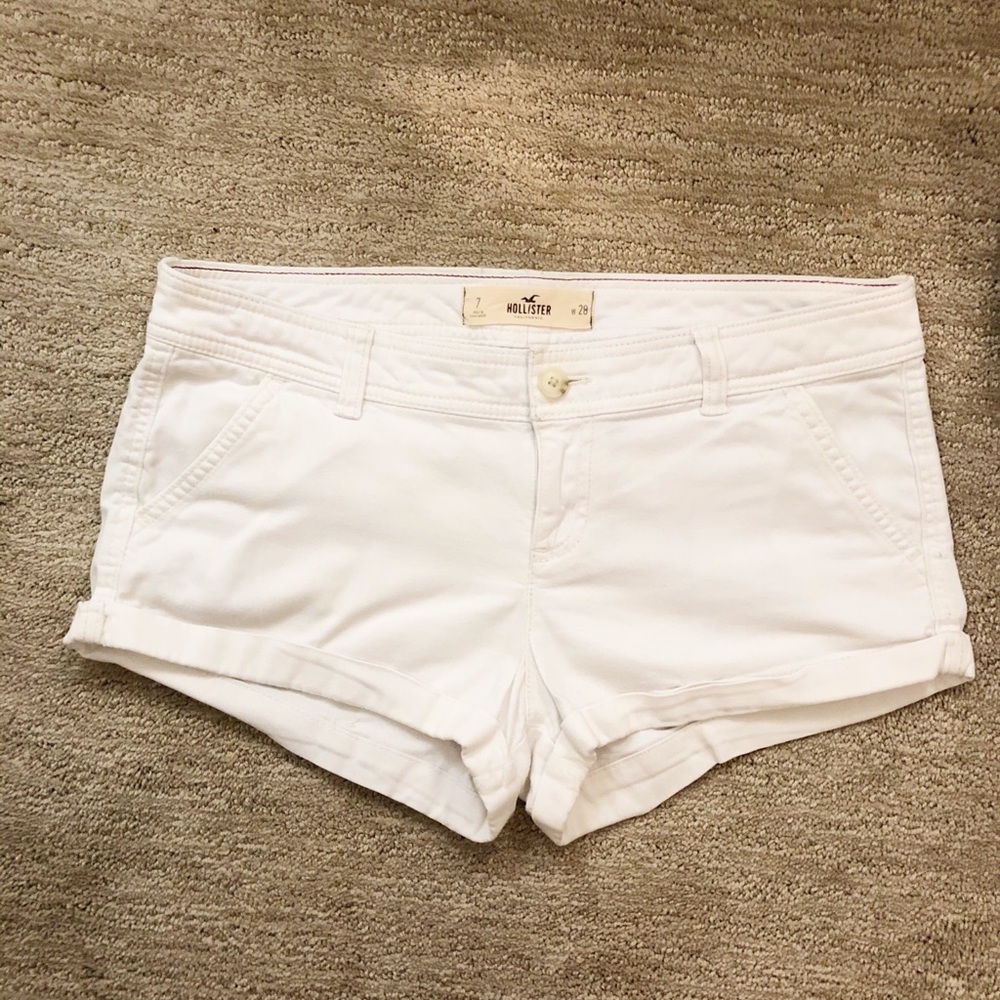 Hollister White Shorties, Used but Good Cond. Sz 7
